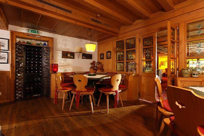 Hotel Enzian & Apartmenthotel Johannes Obergurgl Exterior photo